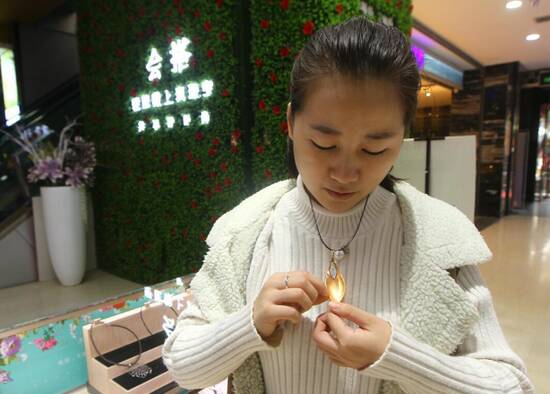 共享珠宝搭乘大数据东风进入郑州 最低5元即可戴上万元珠宝