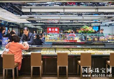 全球奢侈品公司百强 周大福跻身前十