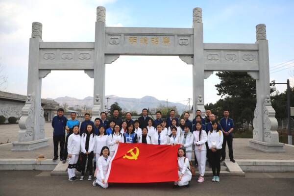 宝石中心纪委组织参观“明镜昭廉”廉政教育基地