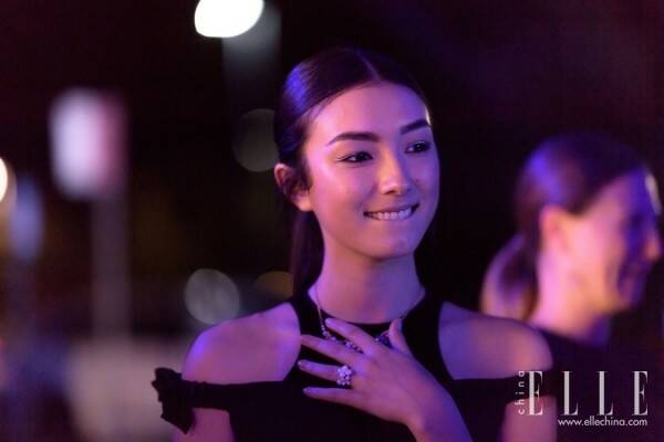 演员刘承羽亮相CHAUMET珠宝悉尼Westfields购物中心精品店揭幕晚宴