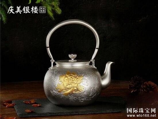庆美银楼“富贵牡丹”银壶赢得泰国皇室成员御用定制茶具美誉