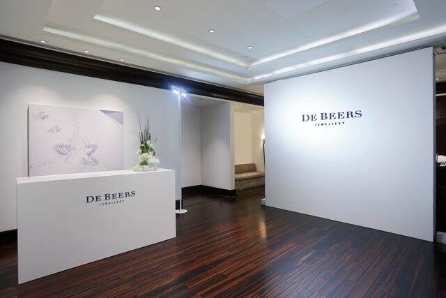 戴比尔斯Lotus By De Beers高级珠宝系列展全球首站在沪举办