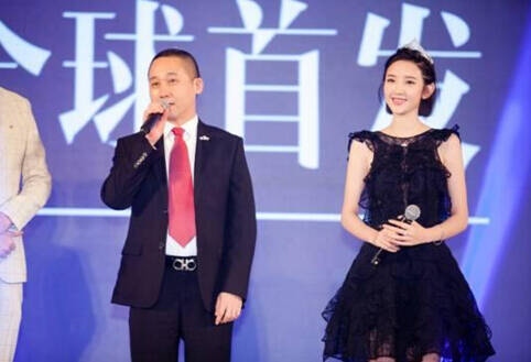 MEET MY QUEEN婚戒全球首发 唐艺昕甜美出席发布会