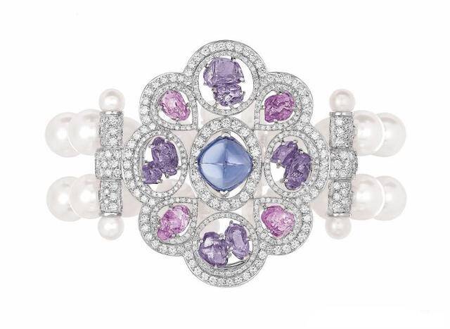 Chanel推出四叶草高级珠宝系列 多种制作工艺的完美融合