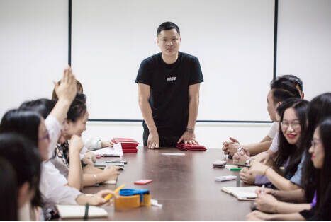 广州娅洲珠宝有限公司举办培训会议
